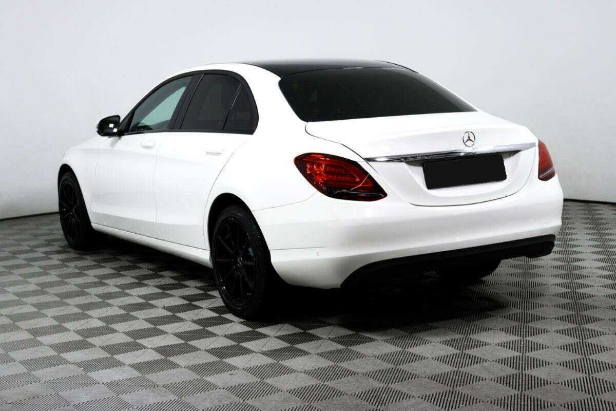 Mercedes-Benz C-Класс 2018 года с пробегом. Фото: #6