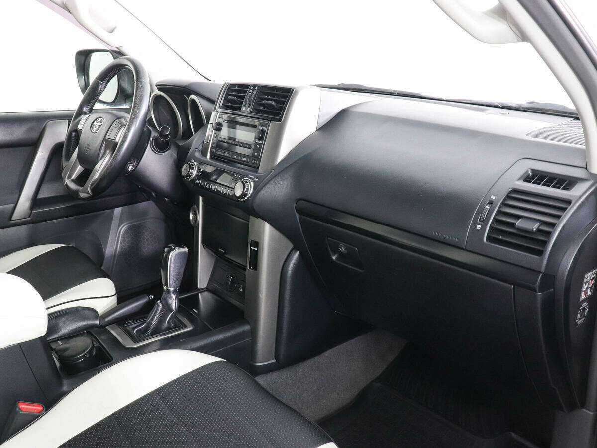 Toyota Land Cruiser Prado 2013 года с пробегом. Фото: #8