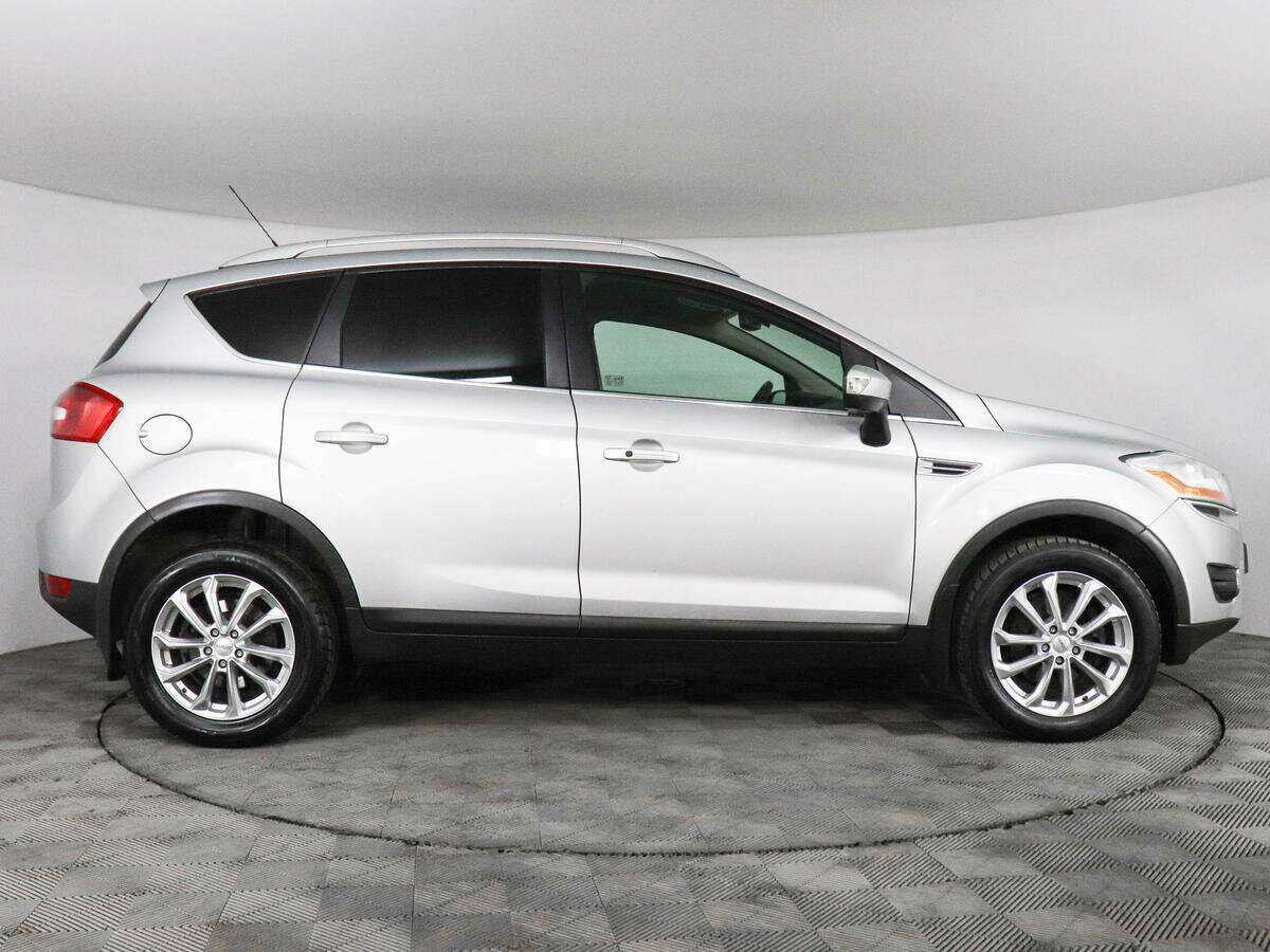 Ford Kuga 2012 года с пробегом. Фото: #3