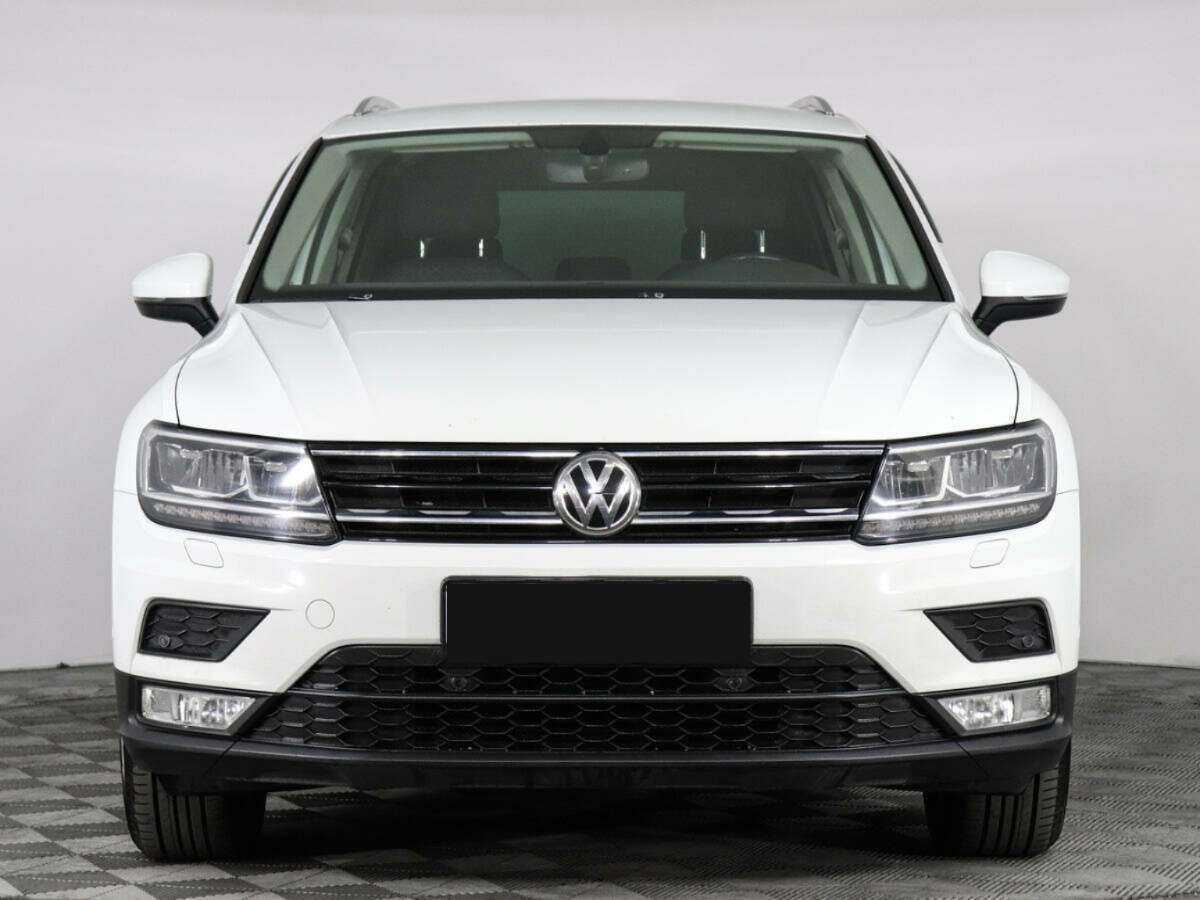 Volkswagen Tiguan 2017 года с пробегом. Фото: #1