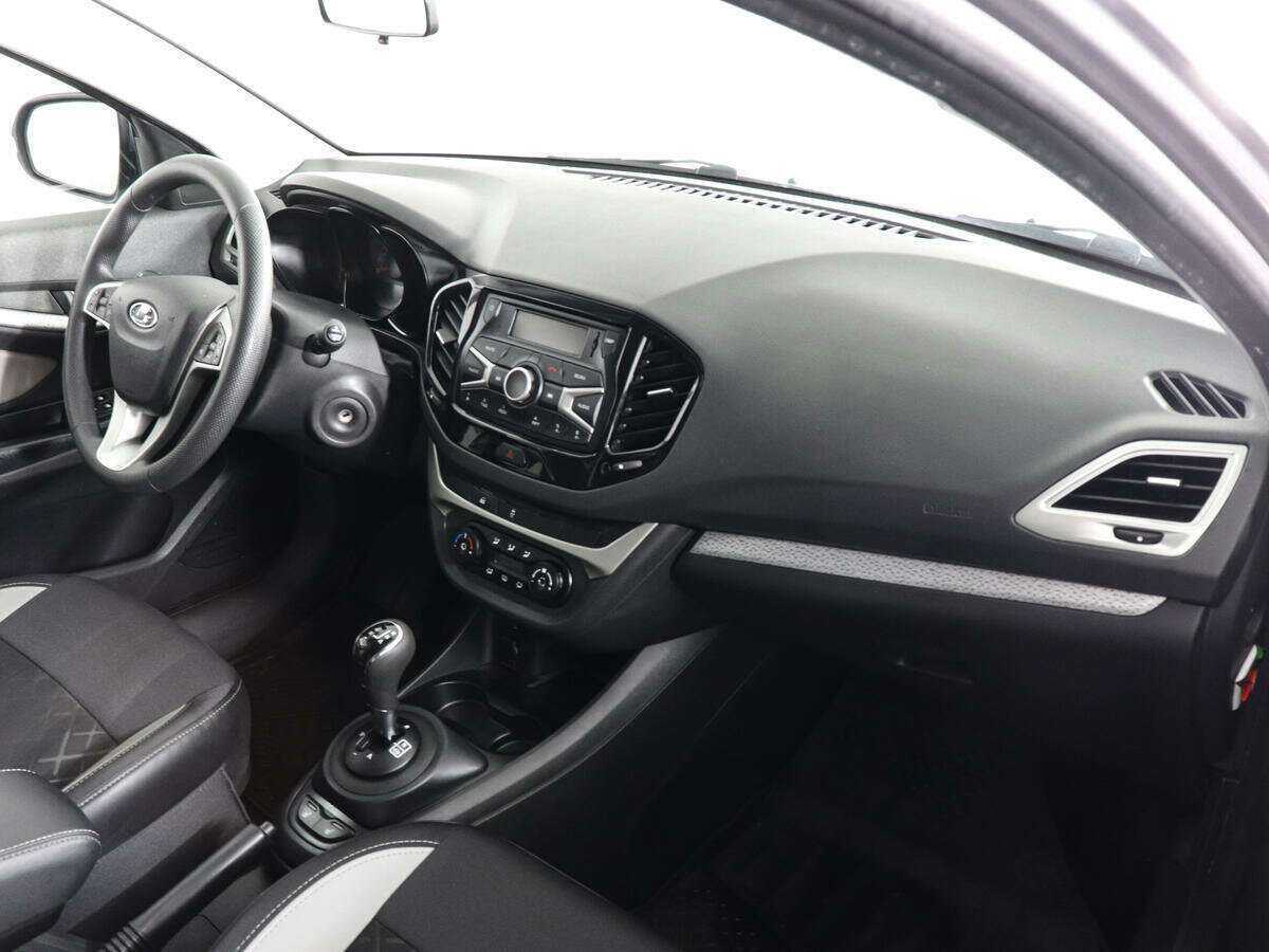 Lada (ВАЗ) Vesta 2019 года с пробегом. Фото: #9