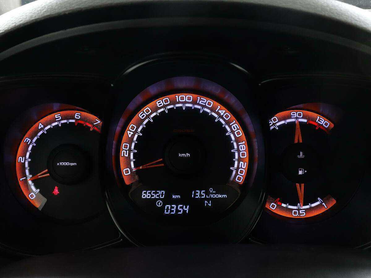 Lada (ВАЗ) Vesta 2019 года с пробегом. Фото: #10