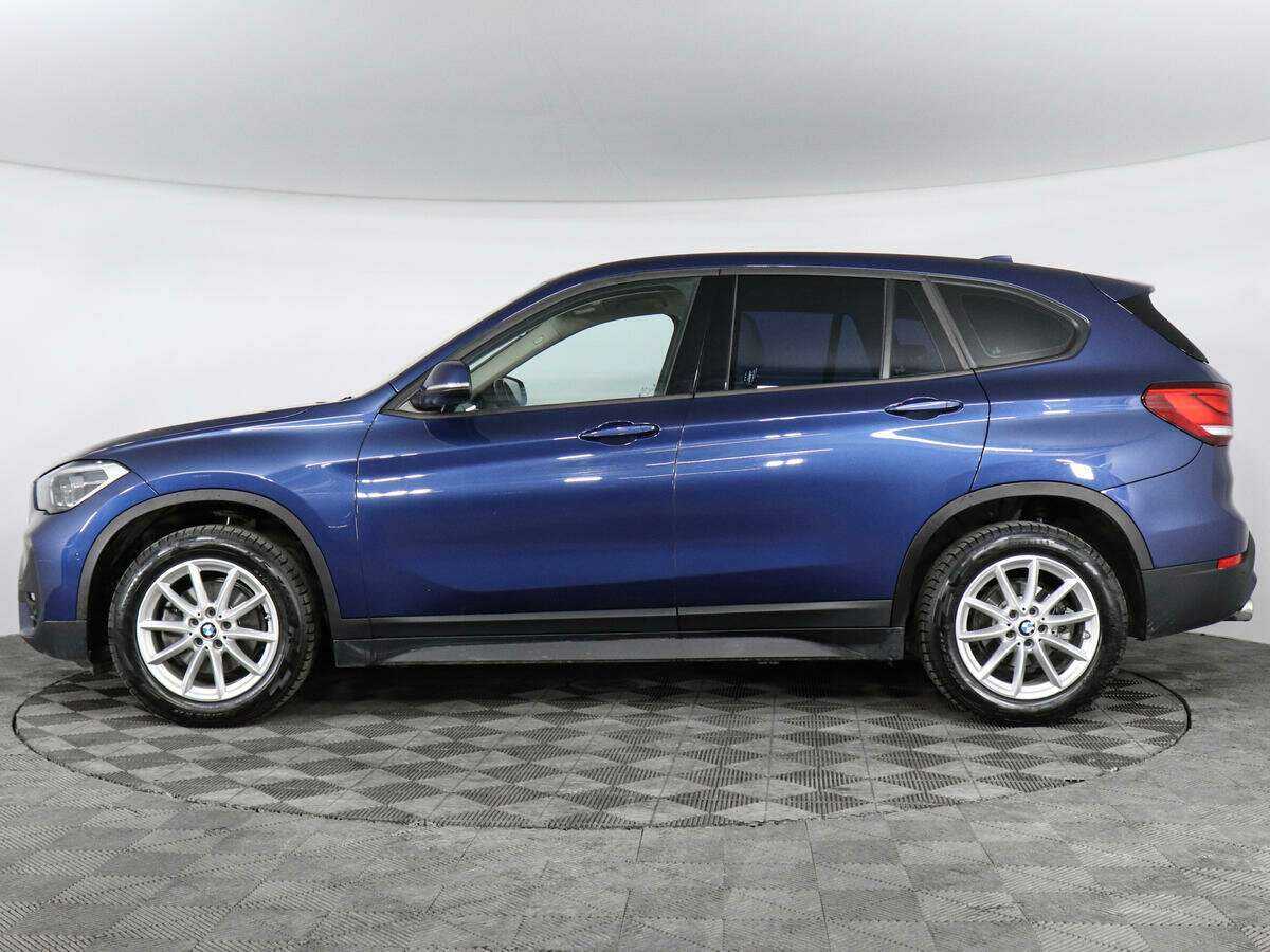 BMW X1 2021 года с пробегом. Фото: #3