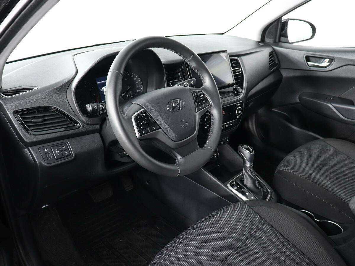 Hyundai Solaris 2021 года с пробегом. Фото: #8