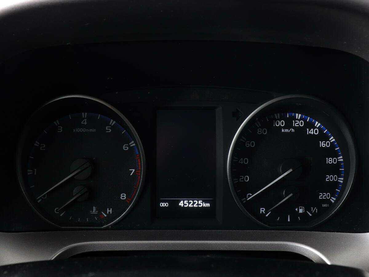 Toyota RAV4 2019 года с пробегом. Фото: #10