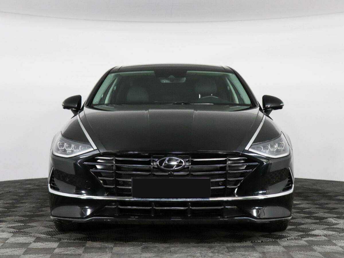 Hyundai Sonata 2022 года с пробегом. Фото: #1