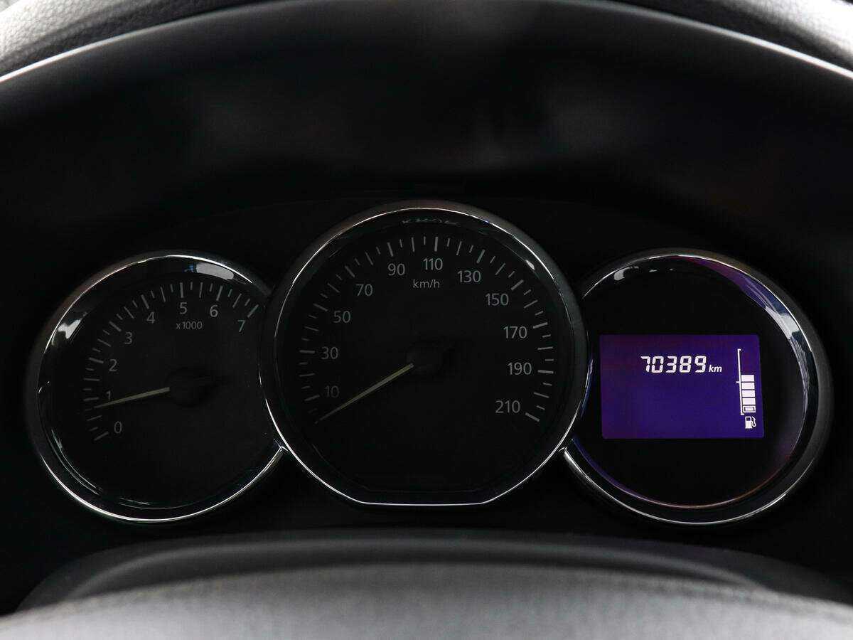 Renault Logan 2017 года с пробегом. Фото: #10