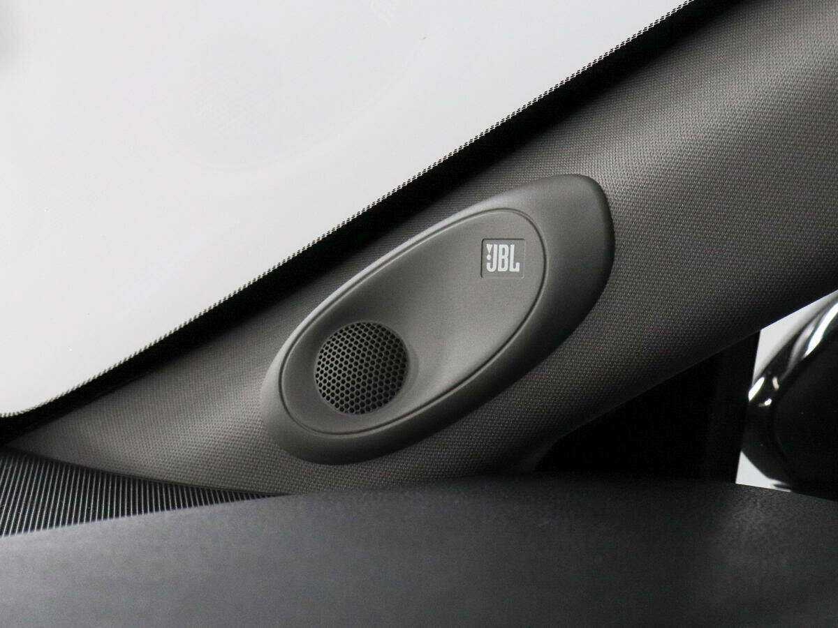 Toyota Camry 2018 года с пробегом. Фото: #16