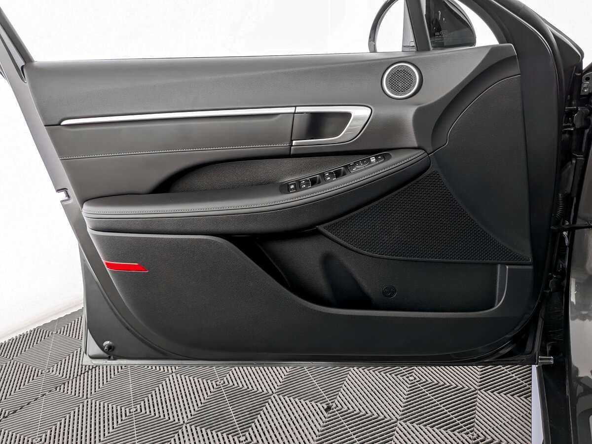 Hyundai Sonata 2021 года с пробегом. Фото: #14