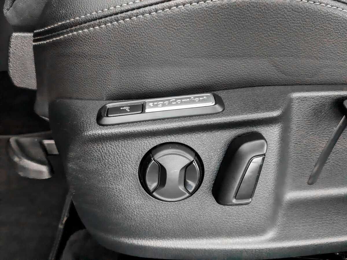 Volkswagen Passat 2018 года с пробегом. Фото: #20