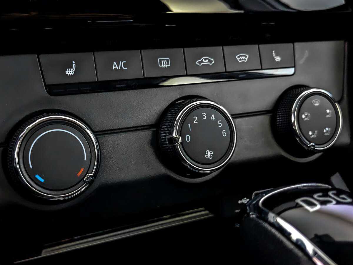 Skoda Octavia 2020 года с пробегом. Фото: #20