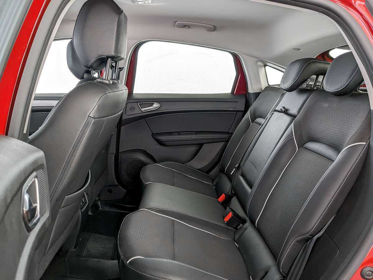 Renault Arkana 2021 года с пробегом. Фото: #9