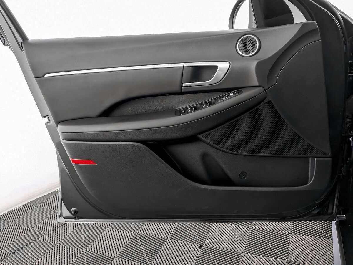 Hyundai Sonata 2021 года с пробегом. Фото: #14