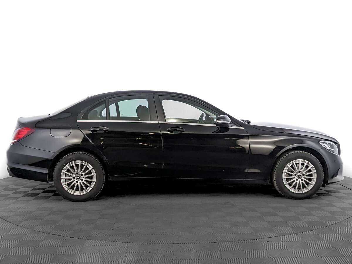 Mercedes-Benz C-Класс 2019 года с пробегом. Фото: #3