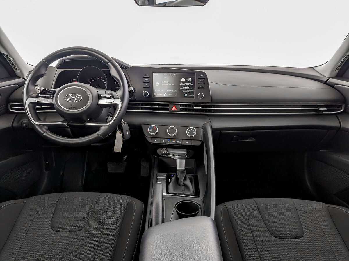 Hyundai Elantra 2022 года с пробегом. Фото: #13