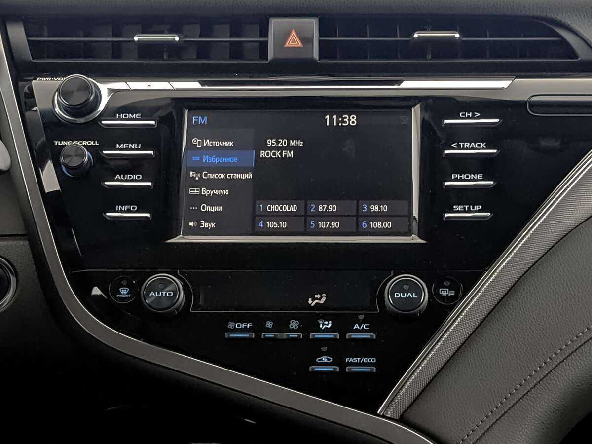 Toyota Camry 2020 года с пробегом. Фото: #16