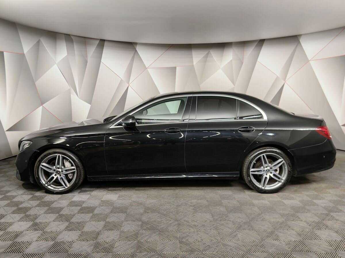 Mercedes-Benz E-Класс 2017 года с пробегом. Фото: #4