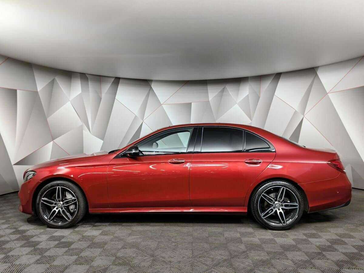 Mercedes-Benz E-Класс 2016 года с пробегом. Фото: #4