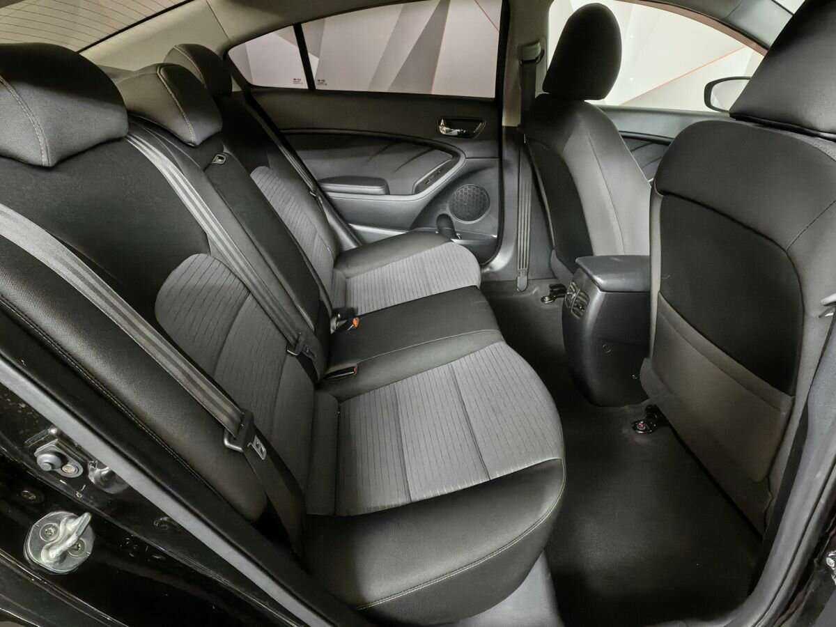 Kia Cerato 2018 года с пробегом. Фото: #11