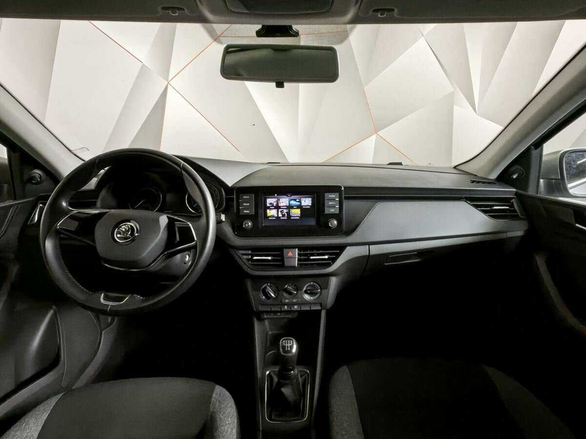 Skoda Rapid 2021 года с пробегом. Фото: #9