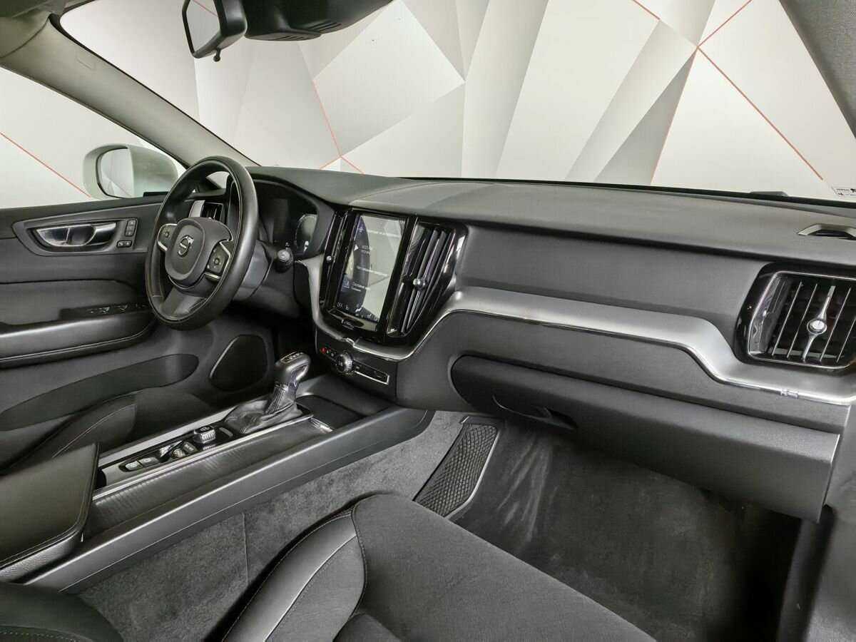 Volvo XC60 2019 года с пробегом. Фото: #8