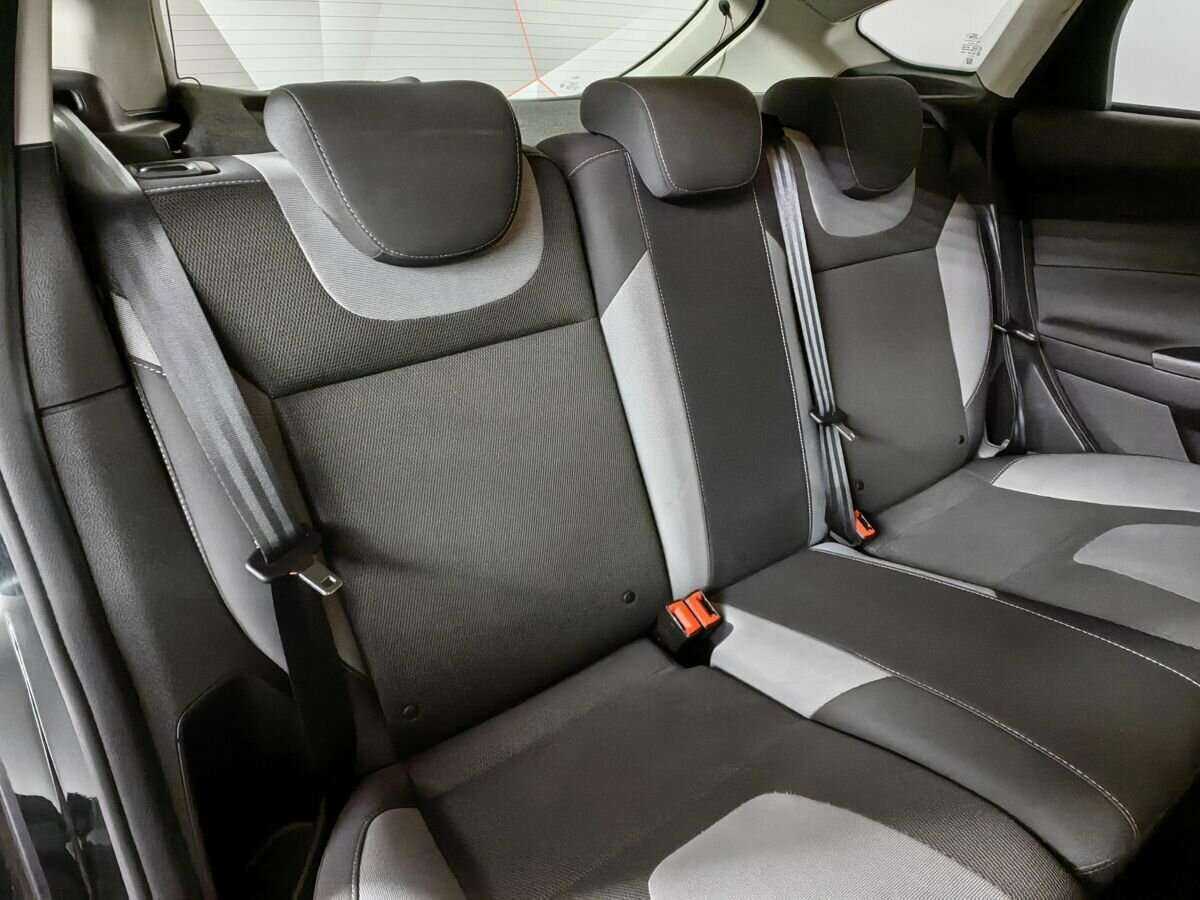 Ford Focus 2012 года с пробегом. Фото: #12