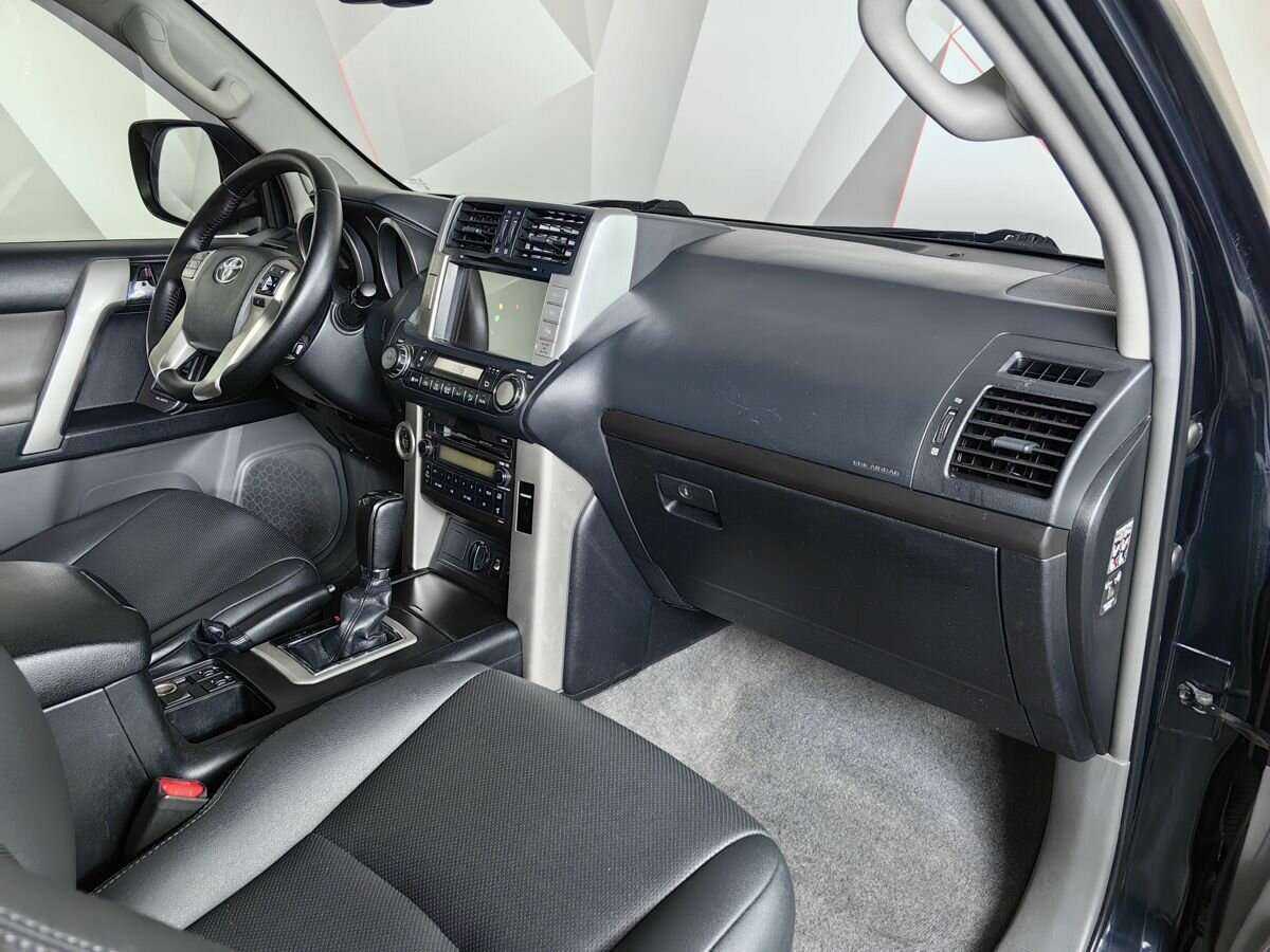 Toyota Land Cruiser Prado 2012 года с пробегом. Фото: #8