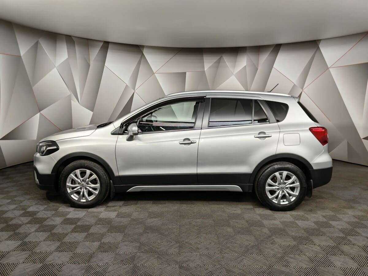 Suzuki SX4 2021 года с пробегом. Фото: #4