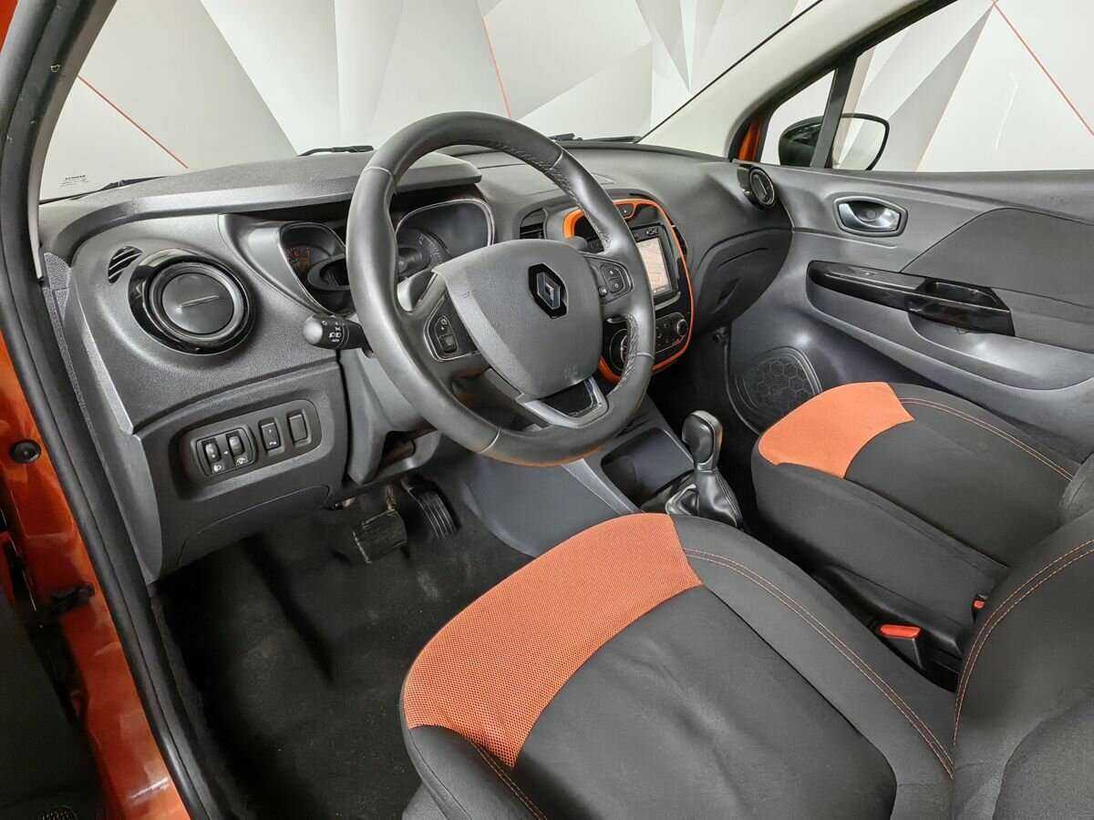 Renault Kaptur 2017 года с пробегом. Фото: #14
