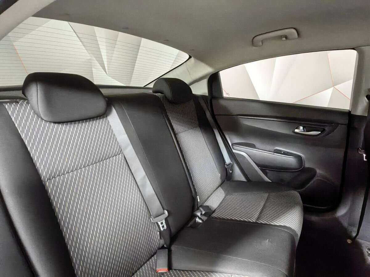 Kia Rio 2017 года с пробегом. Фото: #12