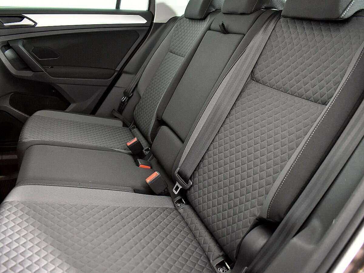 Volkswagen Tiguan 2019 года с пробегом. Фото: #8
