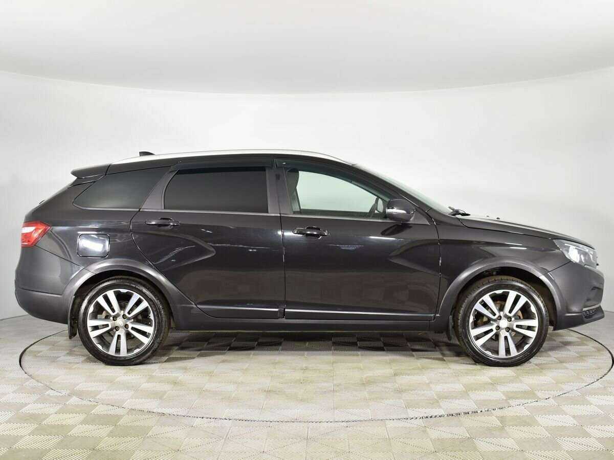 Lada (ВАЗ) Vesta 2019 года с пробегом. Фото: #4