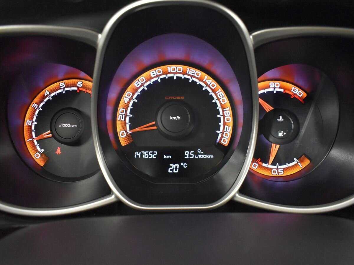 Lada (ВАЗ) Vesta 2019 года с пробегом. Фото: #10