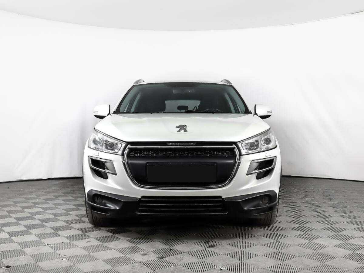 Peugeot 4008 2012 года с пробегом. Фото: #1