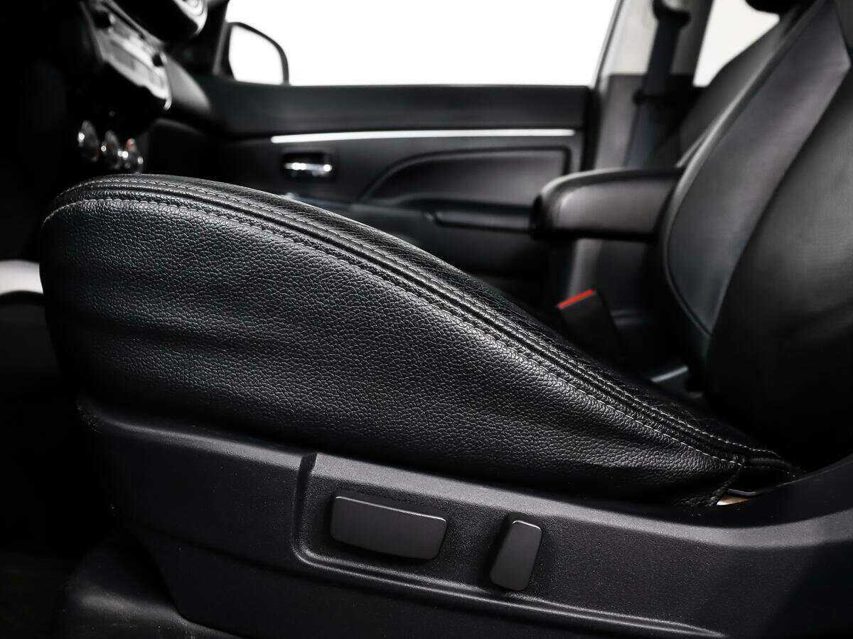 Peugeot 4008 2012 года с пробегом. Фото: #9