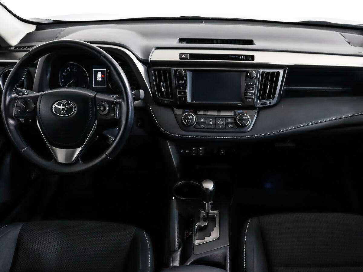 Toyota RAV4 2016 года с пробегом. Фото: #10