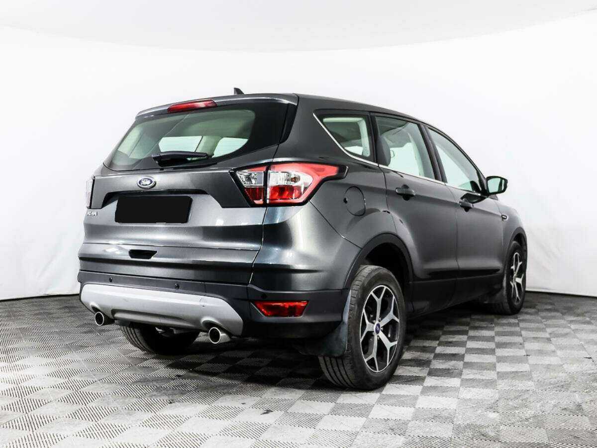 Ford Kuga 2017 года с пробегом. Фото: #4