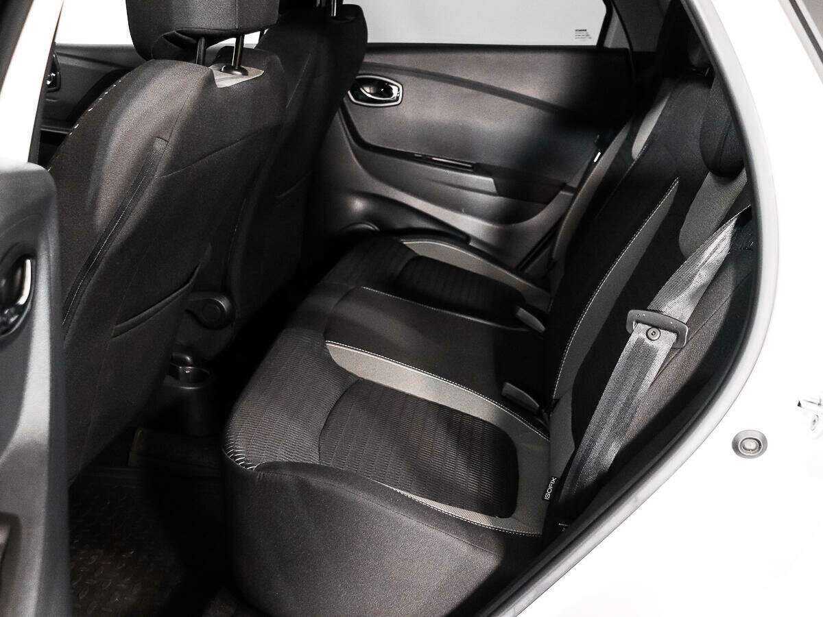 Renault Kaptur 2016 года с пробегом. Фото: #10