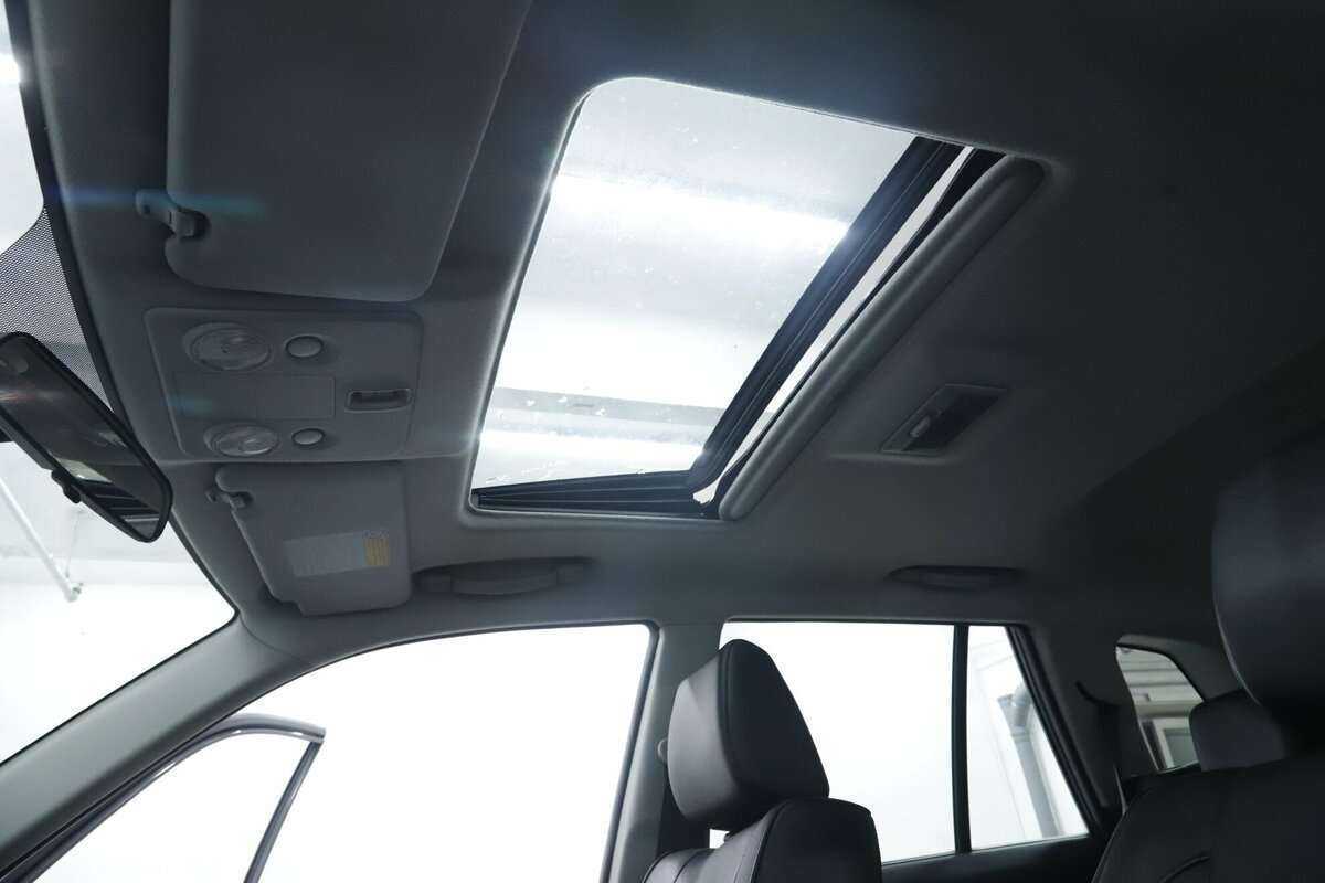 Suzuki Grand Vitara 2012 года с пробегом. Фото: #6