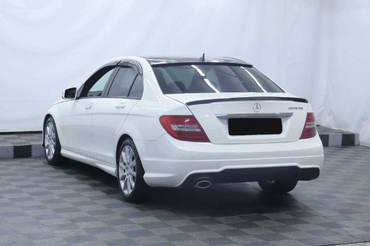 Mercedes-Benz C-Класс 2014 года с пробегом. Фото: #1