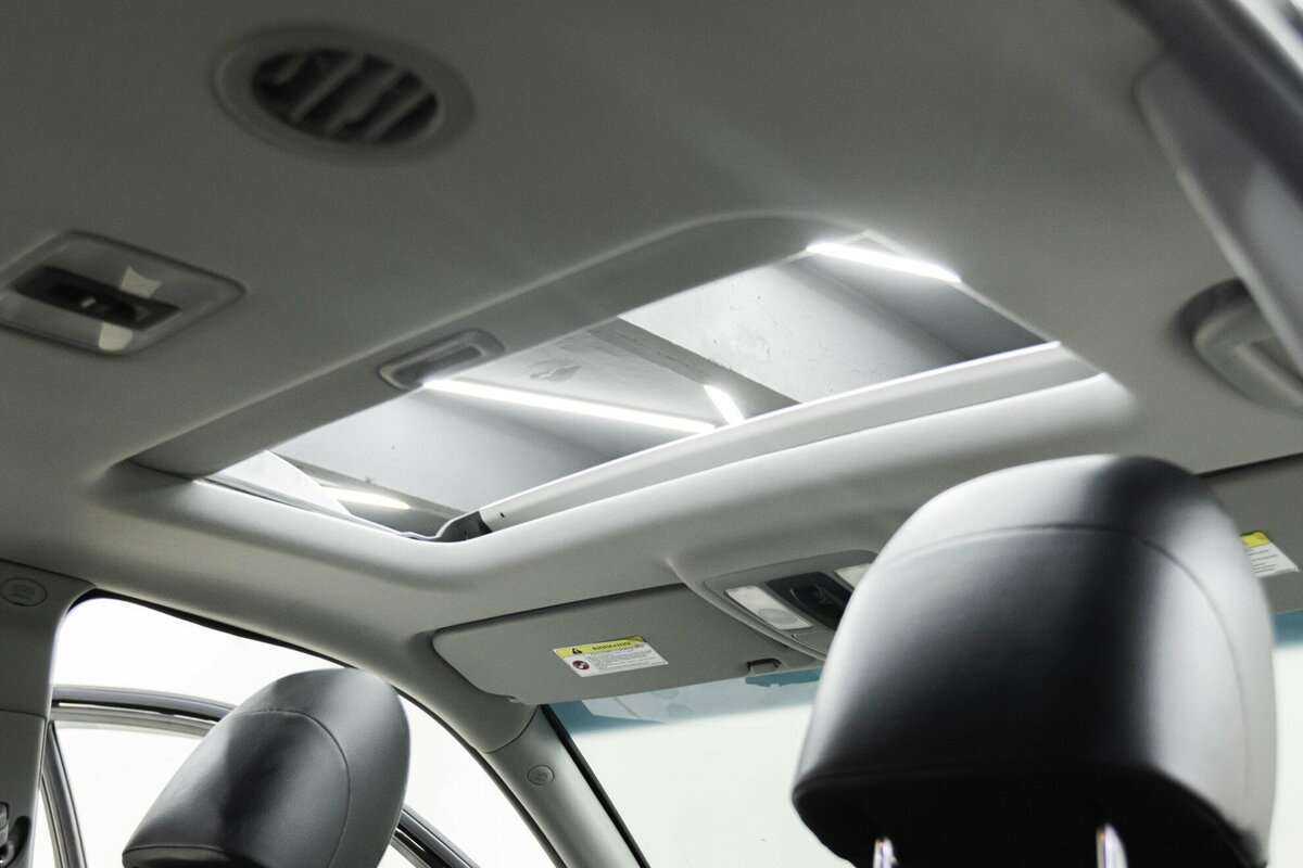 Kia Mohave 2012 года с пробегом. Фото: #15