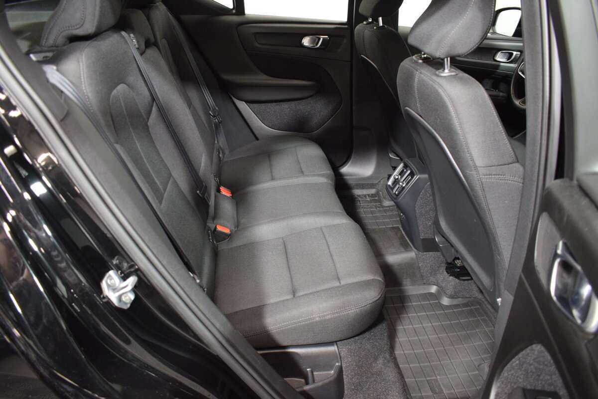 Volvo XC40 2019 года с пробегом. Фото: #11