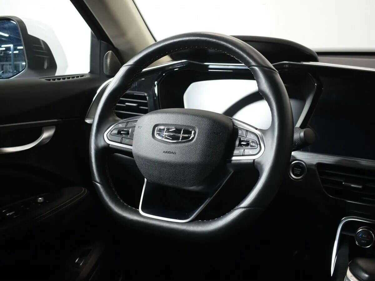 Geely Tugella 2021 года с пробегом. Фото: #12