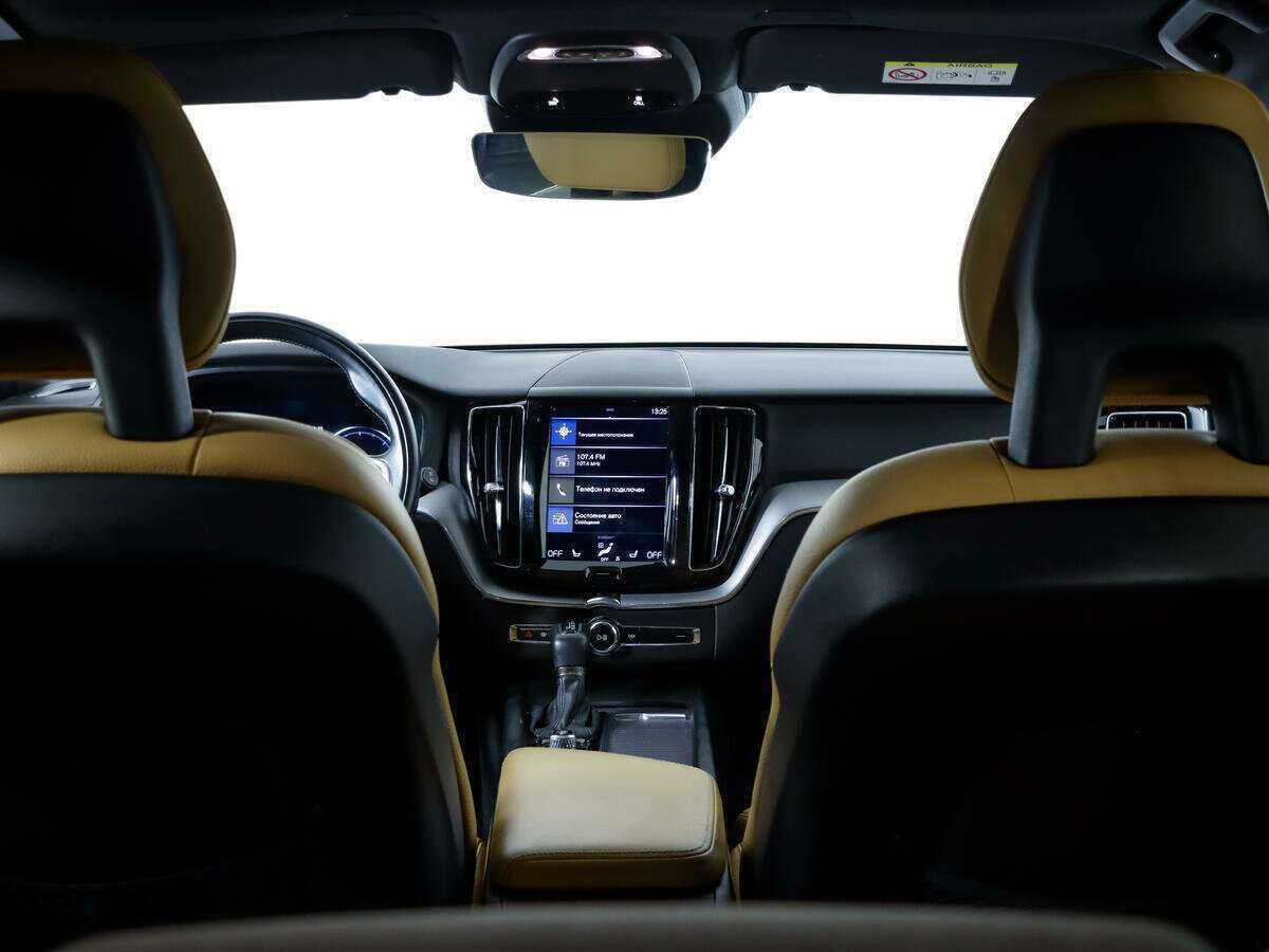 Volvo XC60 2018 года с пробегом. Фото: #9