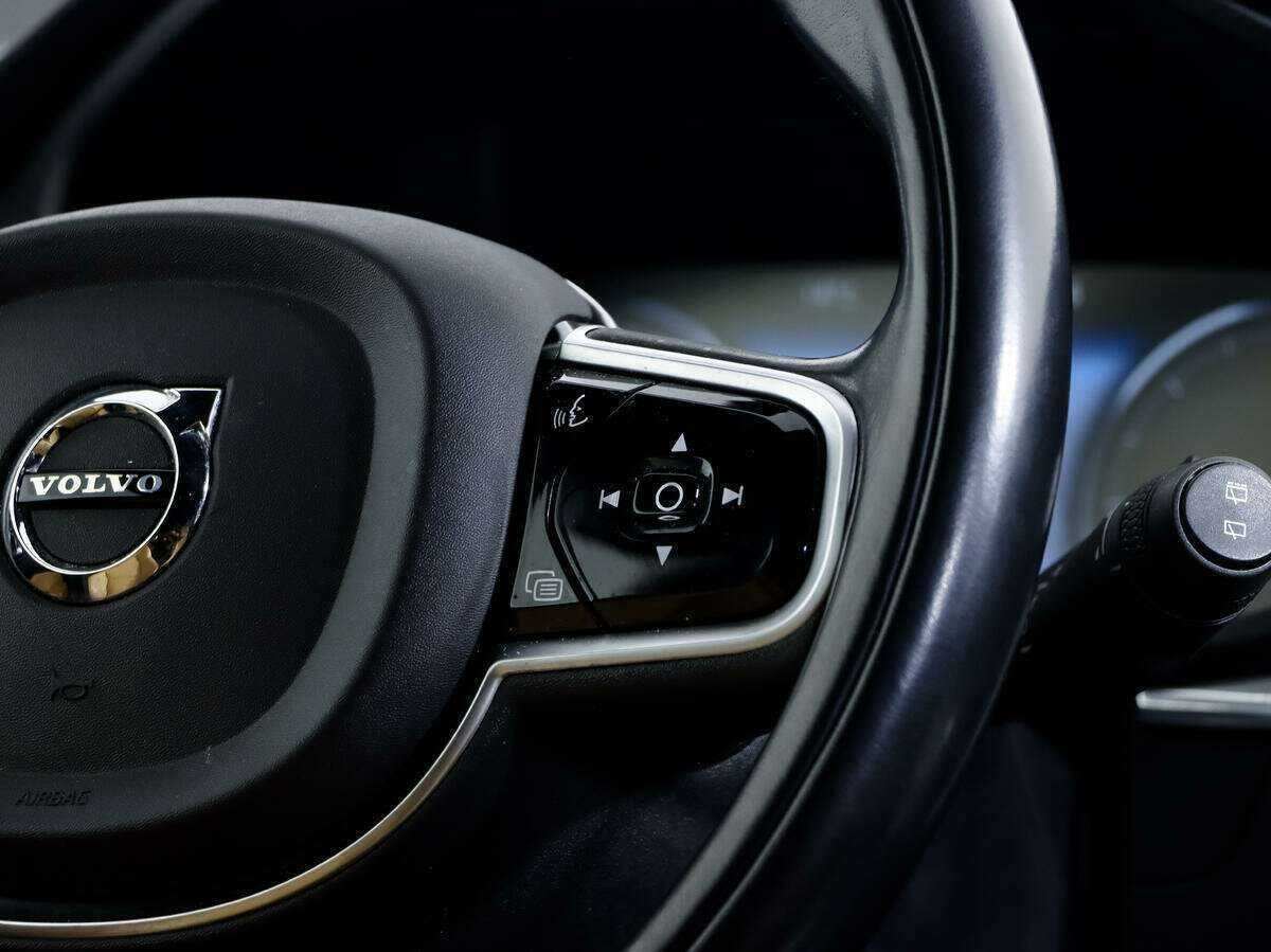 Volvo XC60 2018 года с пробегом. Фото: #10