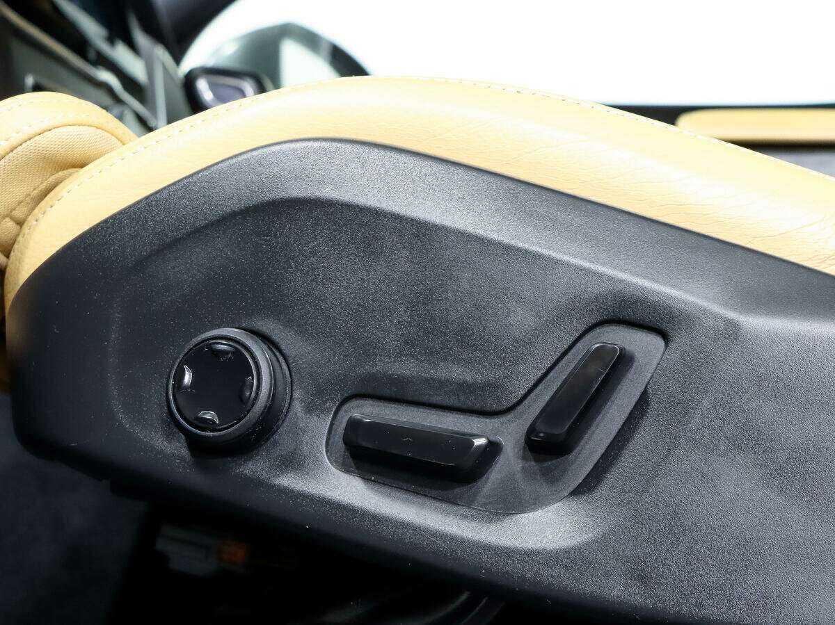 Volvo XC60 2018 года с пробегом. Фото: #12