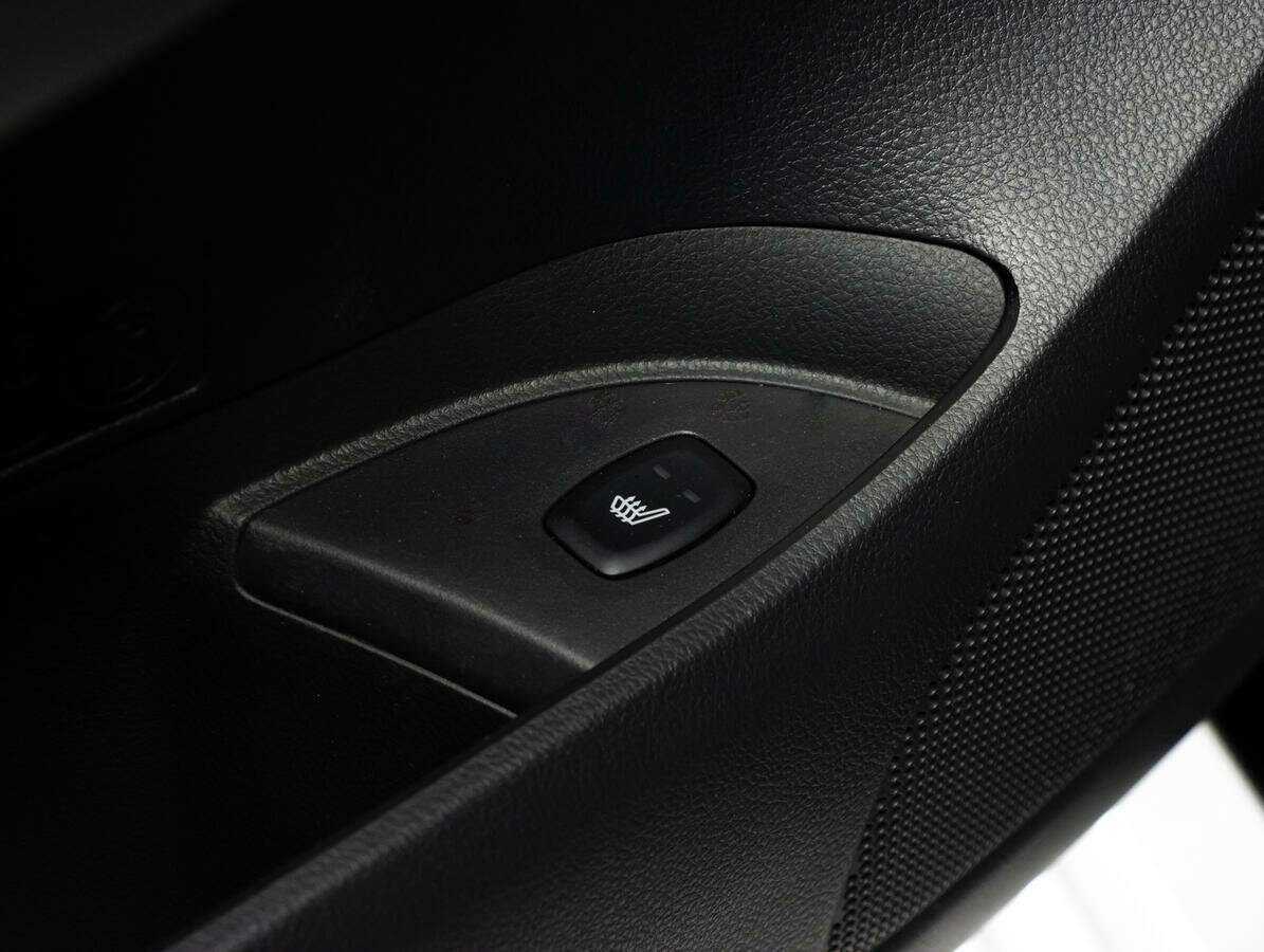 Mitsubishi Pajero Sport 2017 года с пробегом. Фото: #17