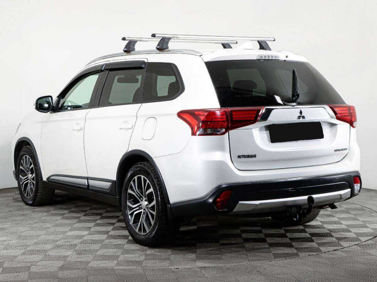 Mitsubishi Outlander 2018 года с пробегом. Фото: #6