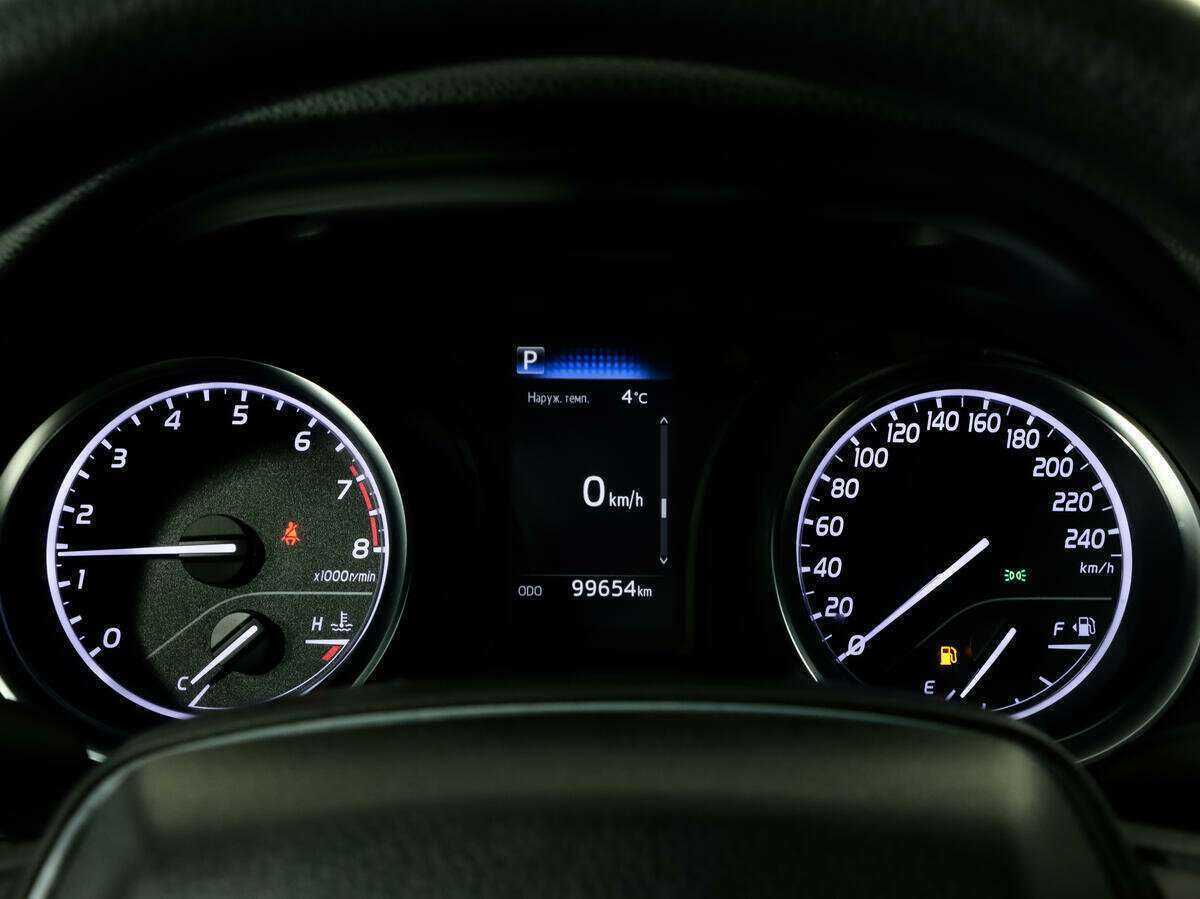 Toyota Camry 2019 года с пробегом. Фото: #14