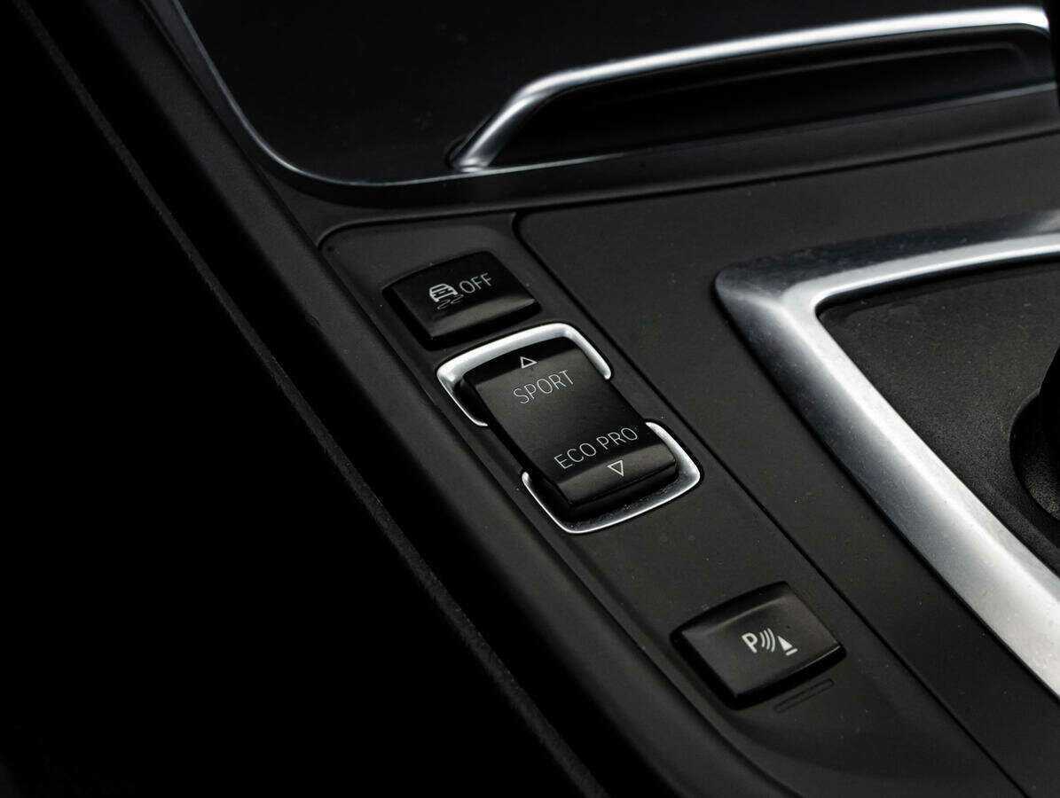 BMW 3 серии 2017 года с пробегом. Фото: #16